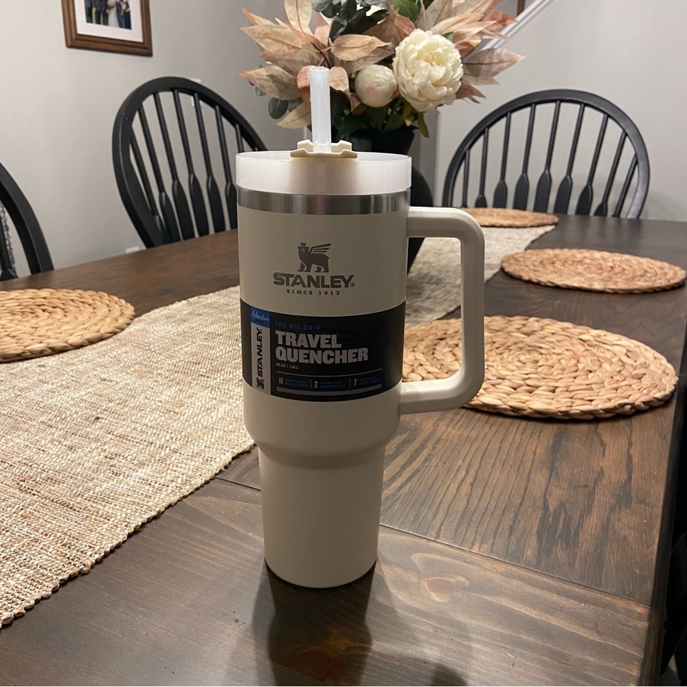 Stanley Adventure Quencher 40oz Travel Tumbler